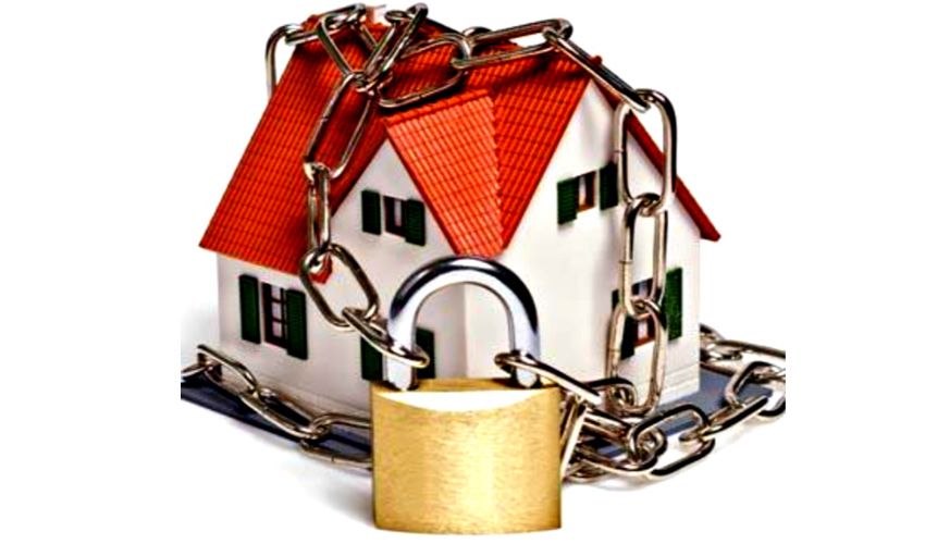 Gekeurde cilinder met stevig beslag aan een Venlose woning Gekeurde cilinder met stevig beslag aan een Venlose woning